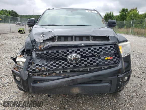 2017 Toyota Tundra Limited z VIN 5TFHW5F1XHX670835, wystawiony jako Copart lot #58166755 z przebiegiem 103 123 mil mil oraz Szkoda całkowita • Salvage title. Historia ofert i sprzedaży dostępna na DreamBid. Obrazek 5.