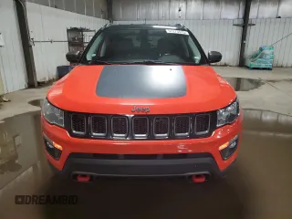 2020 Jeep Compass Trailhawk с VIN 3C4NJDDB5LT151641, выставлен на аукционе Copart как лот 57275515 с пробегом 75 022 миль миль и Списание • Salvage title. История ставок и продаж доступна на DreamBid. Изображение 5.