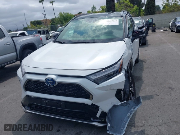 2024 Toyota RAV4 XSE with VIN JTMEB3FV6RD186007, listed as a IAAI auction lot 42405033 with 3,170 mi miles and . Bid and sale history available at DreamBid. Image 12.