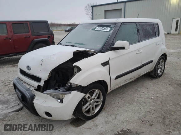 2010 Kia Soul + with VIN KNDJT2A20A7145233, listed as a Copart auction lot 89182355 with 199,077 mi miles and Salvage Title. Bid and sale history available at carsss.com. Image 1.