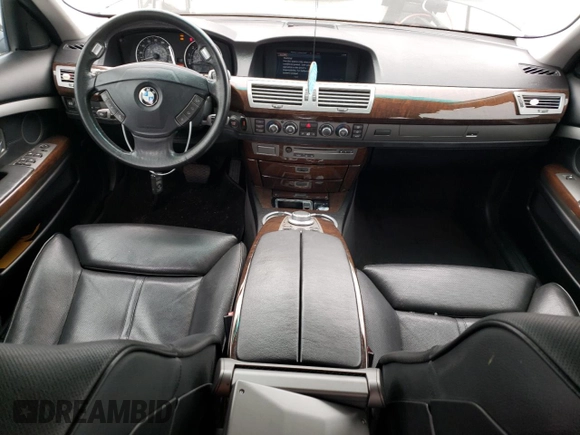 2006 BMW 7 Series 750Li z VIN WBAHN83526DT29128, wystawiony jako Copart lot #83745544 z przebiegiem 155 589 mil mil oraz Szkoda całkowita • Salvage title. Historia ofert i sprzedaży dostępna na DreamBid. Obrazek 8.