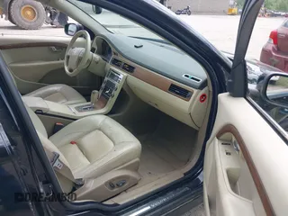 2008 Volvo S80 3.2L with VIN YV1AS982881065283, listed as a IAAI auction lot 42556767 with 152,728 mi miles and . Bid and sale history available at DreamBid. Image 5.