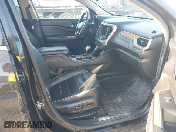 2017 GMC Acadia Denali with VIN 1GKKNXLSXHZ152508, listed as a IAAI auction lot 41773981 with 195,933 mi miles and . Bid and sale history available at carsss.com. Image 5.