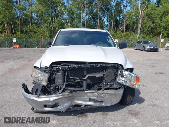 2019 Ram 1500 Classic Tradesman with VIN 3C6JR6DT1KG546748, listed as a IAAI auction lot 41478969 with 53,139 mi miles. Bid and sale history available at carsss.com. Image 12.