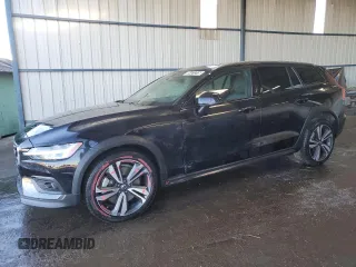 2024 Volvo V60 Plus with VIN YV4L12WY3R2134759, listed as a Copart auction lot 88121315 with 21,316 mi miles and Clean title. Bid and sale history available at DreamBid. Image 1.
