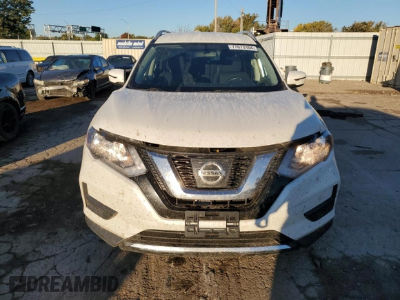 2017 Nissan Rogue SV with VIN KNMAT2MV4HP608278, listed as a Copart auction lot 77073104 with 96,260 mi miles and Salvage Title. Bid and sale history available at carsss.com. Image 5.