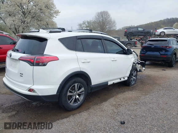 2018 Toyota RAV4 XLE with VIN JTMRFREV9JJ218173, listed as a IAAI auction lot 42037959 with 91,056 mi miles. Bid and sale history available at carsss.com. Image 4.