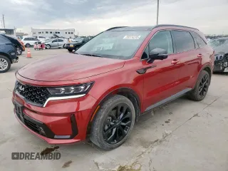 2022 Kia Sorento SX z VIN 5XYRK4LF5NG089641, wystawiony jako Copart lot #59374235 z przebiegiem 47 951 mil mil oraz Czysty tytuł • Clean title. Historia ofert i sprzedaży dostępna na DreamBid. Obrazek 1.
