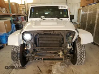 2018 Jeep Wrangler JK Unlimited Sahara with VIN 1C4BJWEG6JL865828, listed as a Copart auction lot 81837414 with 84,216 mi miles and Salvage Title. Bid and sale history available at carsss.com. Image 5.