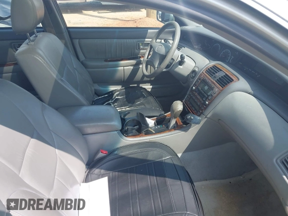 2001 Toyota Avalon XL with VIN 4T1BF28B31U130675, listed as a IAAI auction lot 42006171 with 156,261 mi miles and . Bid and sale history available at DreamBid. Image 5.