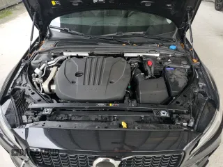 2024 Volvo S60 Core Dark Theme with VIN 7JRL12FK5RG291468, listed as a Copart auction lot 59787115 with 7,388 mi miles and Salvage title. Bid and sale history available at DreamBid. Image 11.