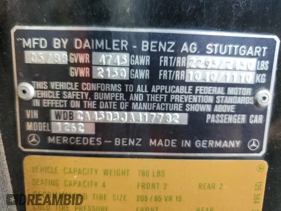 1988 Mercedes-Benz 560 z VIN WDBCA45D3JA417782, wystawiony jako Copart lot #57804865 z przebiegiem 148 888 mil mil oraz Czysty tytuł • Clean title. Historia ofert i sprzedaży dostępna na DreamBid. Obrazek 12.
