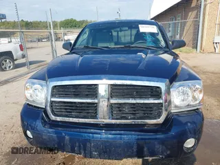 2005 Dodge Dakota z VIN 1D7HW22N05S254041, wystawiony jako IAAI lot #40369728 z przebiegiem 152 520 mil mil oraz . Historia ofert i sprzedaży dostępna na DreamBid. Obrazek 12.