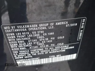 2019 Volkswagen Atlas SEL with VIN 1V2MR2CA4KC592087, listed as a IAAI auction lot 41961829 with 101,267 mi miles and . Bid and sale history available at DreamBid. Image 9.