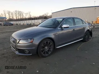 2012 Audi S4 Premium Plus with VIN WAUBGBFL8CA111098, listed as a Copart auction lot 88463675 with 192,650 mi miles and Salvage Title. Bid and sale history available at carsss.com. Image 1.