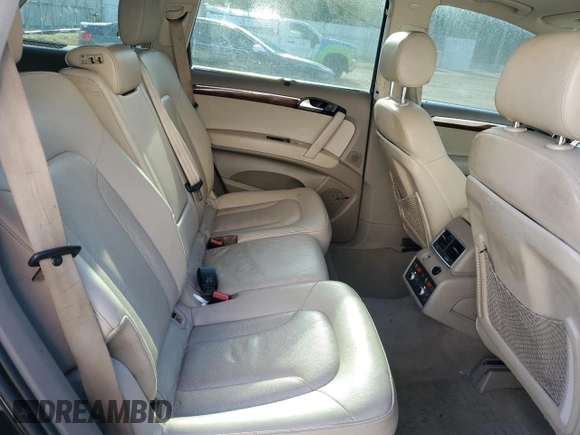 2015 Audi Q7 S line Prestige z VIN WA1DGAFE5FD007723, wystawiony jako Copart lot #52417695 z przebiegiem 154 664 mil mil oraz Szkoda całkowita • Salvage title. Historia ofert i sprzedaży dostępna na DreamBid. Obrazek 11.