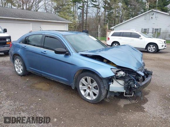 2011 Chrysler 200 Touring with VIN 1C3BC1FG3BN614903, listed as a IAAI auction lot 42048265 with 171,009 mi miles. Bid and sale history available at carsss.com. Image 1.