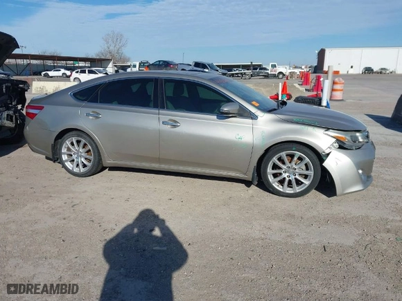 2013 Toyota Avalon XLE with VIN 4T1BK1EB2DU059080, listed as a IAAI auction lot 41566116 with 117,245 mi miles. Bid and sale history available at carsss.com. Image 13.