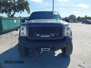 2014 Ford F-250 XL z VIN 1FT7W2BT9EEB39537, wystawiony jako IAAI lot #42763693 z przebiegiem 183 699 mil mil oraz . Historia ofert i sprzedaży dostępna na DreamBid. Obrazek 12.