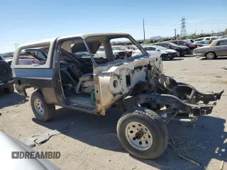 1987 Chevrolet Blazer z VIN 1GNEV18K5HF182877, wystawiony jako Copart lot #78032984 z przebiegiem Nie podano mil oraz Czysty tytuł • Clean title. Historia ofert i sprzedaży dostępna na DreamBid. Obrazek 4.