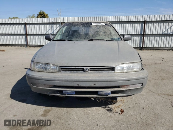 1992 Honda Accord z VIN 1HGCB7254NA015113, wystawiony jako Copart lot #77223284 z przebiegiem 219 007 mil mil oraz Szkoda całkowita • Salvage title. Historia ofert i sprzedaży dostępna na DreamBid. Obrazek 5.