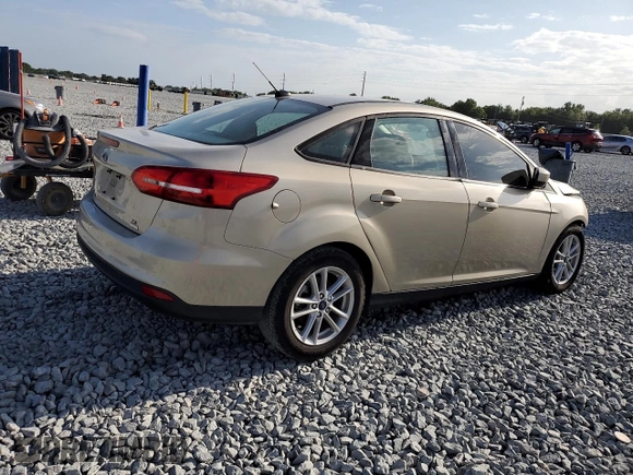2018 Ford Focus SE with VIN 1FADP3FE4JL201052, listed as a Copart auction lot 51893595 with 87,627 mi miles and Salvage Title. Bid and sale history available at carsss.com. Image 3.