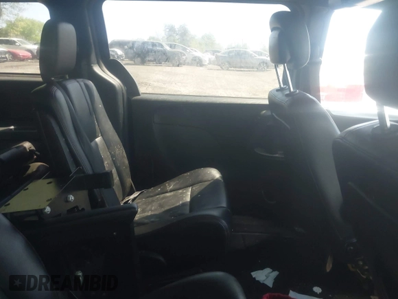 2014 Dodge Grand Caravan R/T with VIN 2C4RDGEGXER392525, listed as a IAAI auction lot 42036829 with 201,497 mi miles and . Bid and sale history available at DreamBid. Image 8.
