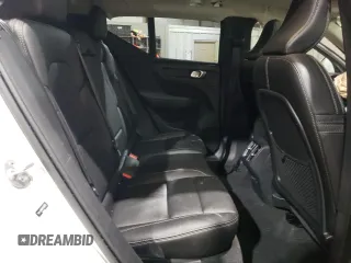 2023 Volvo XC40 Plus Bright Theme with VIN YV4L12UN0P2932870, listed as a Copart auction lot 82543304 with 21,024 mi miles and Salvage Title. Bid and sale history available at DreamBid. Image 10.