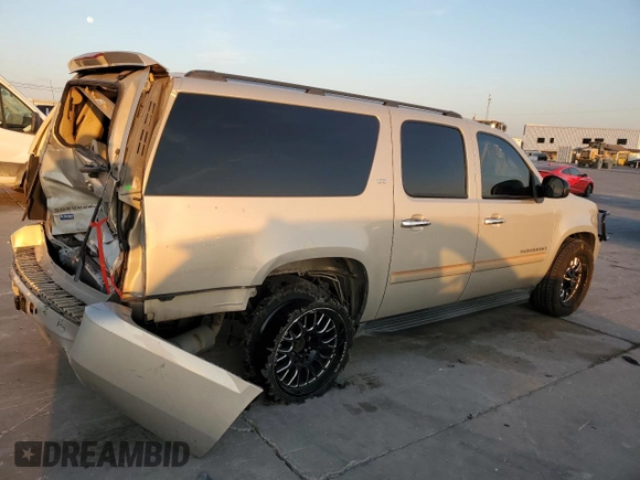 2008 Chevrolet Suburban LTZ with VIN 3GNFC16J78G204719, listed as a Copart auction lot 76814694 with 258,396 mi miles and Salvage Title. Bid and sale history available at carsss.com. Image 3.