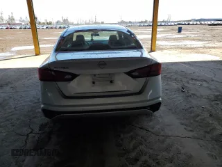 2024 Nissan Altima S with VIN 1N4BL4BV1RN322152, listed as a Copart auction lot 49280505 with 38,256 mi miles and Salvage Title. Bid and sale history available at carsss.com. Image 6.