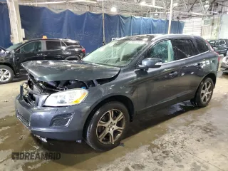 2013 Volvo XC60 T6 with VIN YV4902DZ6D2440775, listed as a Copart auction lot 88522525 with 102,662 mi miles and Clean Title. Bid and sale history available at carsss.com. Image 1.