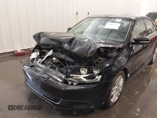 2014 Volkswagen Jetta SE with VIN 3VWD07AJ3EM437025, listed as a IAAI auction lot 42189870 with 96,530 mi miles and . Bid and sale history available at DreamBid. Image 6.
