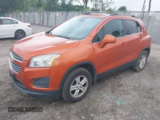 2016 Chevrolet Trax LT z VIN KL7CJPSB3GB522182, wystawiony jako IAAI lot #42392729 z przebiegiem 141 290 mil mil oraz . Historia ofert i sprzedaży dostępna na DreamBid. Obrazek 2.