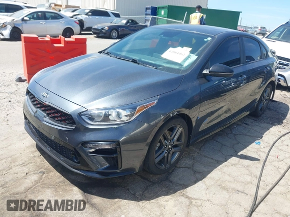 2021 Kia Forte GT-Line z VIN 3KPF34AD2ME341973, wystawiony jako IAAI lot #42084462 z przebiegiem 61 542 mil mil oraz . Historia ofert i sprzedaży dostępna na DreamBid. Obrazek 17.