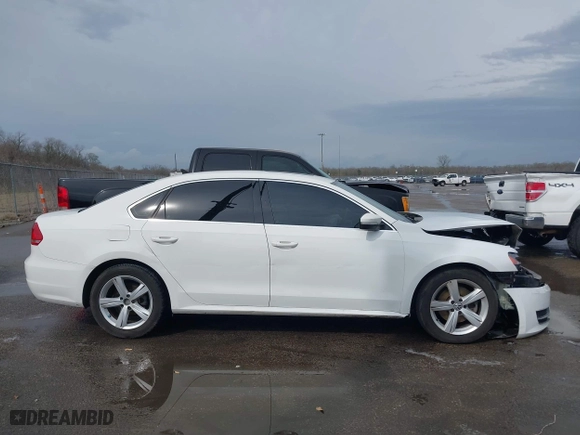 2013 Volkswagen Passat SE with VIN 1VWBP7A39DC070202, listed as a IAAI auction lot 41555860 with 149,091 mi miles. Bid and sale history available at carsss.com. Image 13.