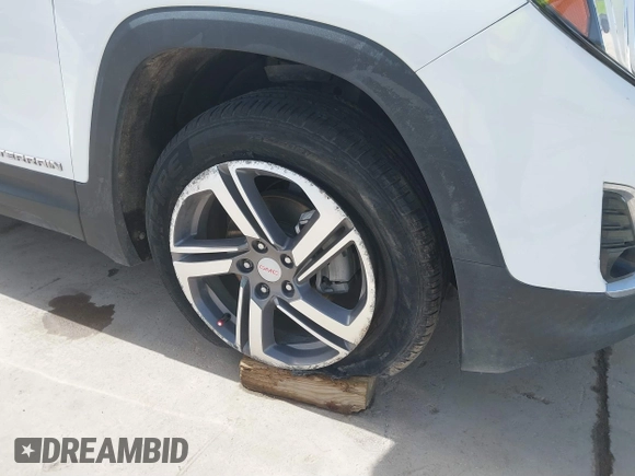 2019 GMC Terrain SLT with VIN 3GKALVEV3KL253496, listed as a IAAI auction lot 41716400 with 181,413 mi miles. Bid and sale history available at carsss.com. Image 17.