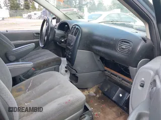 2005 Dodge Caravan SXT with VIN 2D4GP44LX5R528909, listed as a IAAI auction lot 42248957 with Not Provided miles and . Bid and sale history available at DreamBid. Image 5.