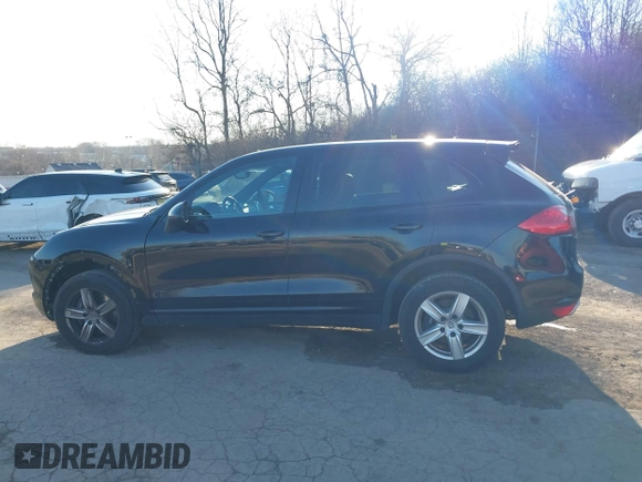 2014 Porsche Cayenne with VIN WP1AA2A27ELA93844, listed as a IAAI auction lot 41544491 with 69,967 mi miles and . Bid and sale history available at DreamBid. Image 15.