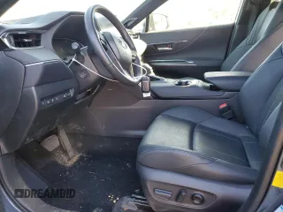 2022 Toyota Venza LE with VIN JTEAAAAH7NJ087615, listed as a Copart auction lot 73133404 with 26,552 mi miles and Salvage Title. Bid and sale history available at carsss.com. Image 7.