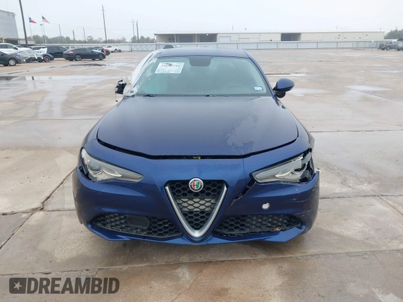 2017 Alfa Romeo Giulia with VIN ZARFAEBN6H7542743, listed as a IAAI auction lot 35600001 with 73,631 mi miles. Bid and sale history available at carsss.com. Image 12.
