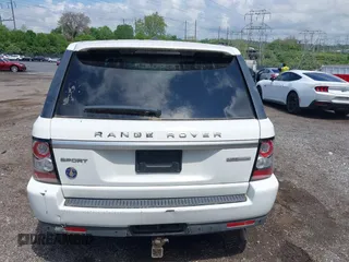 2013 Land Rover Range Rover Sport HSE Lux with VIN SALSK2D43DA813529, listed as a IAAI auction lot 42196632 with 126,970 mi miles and . Bid and sale history available at DreamBid. Image 17.