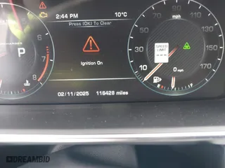 2015 Land Rover Range Rover Supercharged Autobiography with VIN SALGV2TF3FA213189, listed as a IAAI auction lot 41557954 with 116,427 mi miles. Bid and sale history available at carsss.com. Image 15.