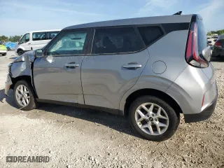 2024 Kia Soul LX with VIN KNDJ23AU5R7902472, listed as a Copart auction lot 52001135 with 44,940 mi miles and Non Repairable. Bid and sale history available at carsss.com. Image 2.