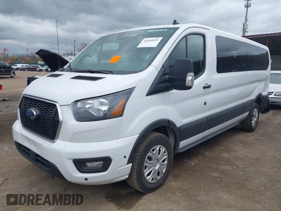 2024 Ford Transit Passenger XL with VIN 1FBAX2YG6RKA21325, listed as a IAAI auction lot 42030901 with 22,993 mi miles. Bid and sale history available at carsss.com. Image 17.