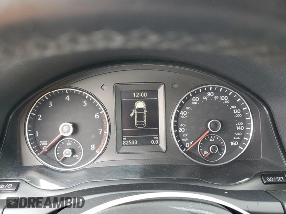 2015 Volkswagen Eos Komfort with VIN WVWBW8AH3FV000399, listed as a Copart auction lot 81398264 with 82,533 mi miles and Salvage Title. Bid and sale history available at DreamBid. Image 9.