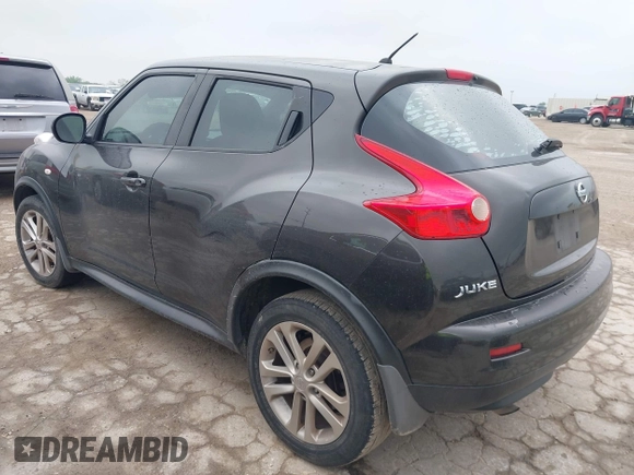 2013 Nissan Juke SV with VIN JN8AF5MR4DT202647, listed as a IAAI auction lot 42200661 with 145,152 mi miles. Bid and sale history available at carsss.com. Image 3.