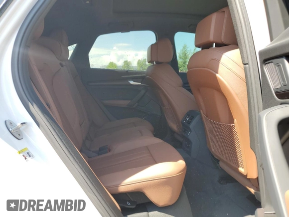 2024 Audi Q5 Sportback S line Premium с VIN WA14AAFYXR2075544, выставлен на аукционе Copart как лот 61252864 с пробегом 3 528 миль миль и Списание • Salvage title. История ставок и продаж доступна на DreamBid. Изображение 11.