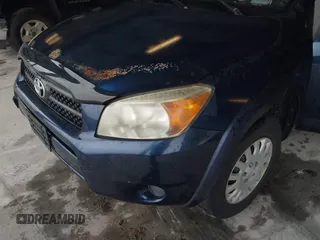2006 Toyota RAV4 with VIN JTMZD33V266014430, listed as a IAAI auction lot 41820953 with 181,962 mi miles. Bid and sale history available at carsss.com. Image 6.