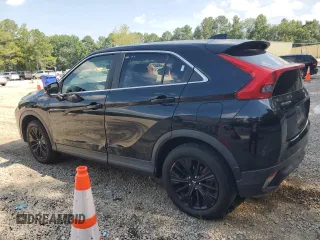 2018 Mitsubishi Eclipse Cross LE z VIN JA4AT4AA8JZ044362, wystawiony jako Copart lot #63783365 z przebiegiem 142 372 mil mil oraz Czysty tytuł • Clean title. Historia ofert i sprzedaży dostępna na DreamBid. Obrazek 2.