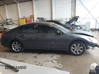2008 Nissan Maxima SE z VIN 1N4BA41E78C838579, wystawiony jako IAAI lot #42302962 z przebiegiem 134 081 mil mil oraz . Historia ofert i sprzedaży dostępna na DreamBid. Obrazek 13.